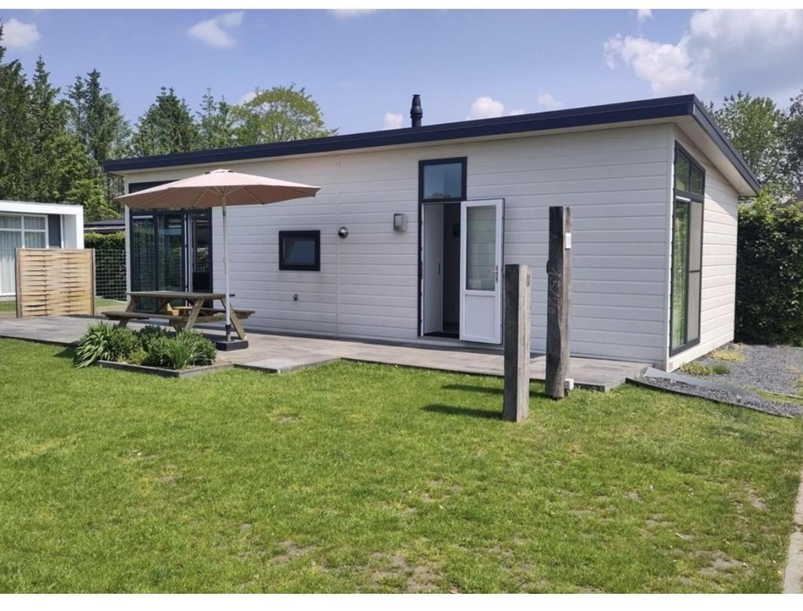 Knus Chalet Heidebloem Putten Eksteriør bilde